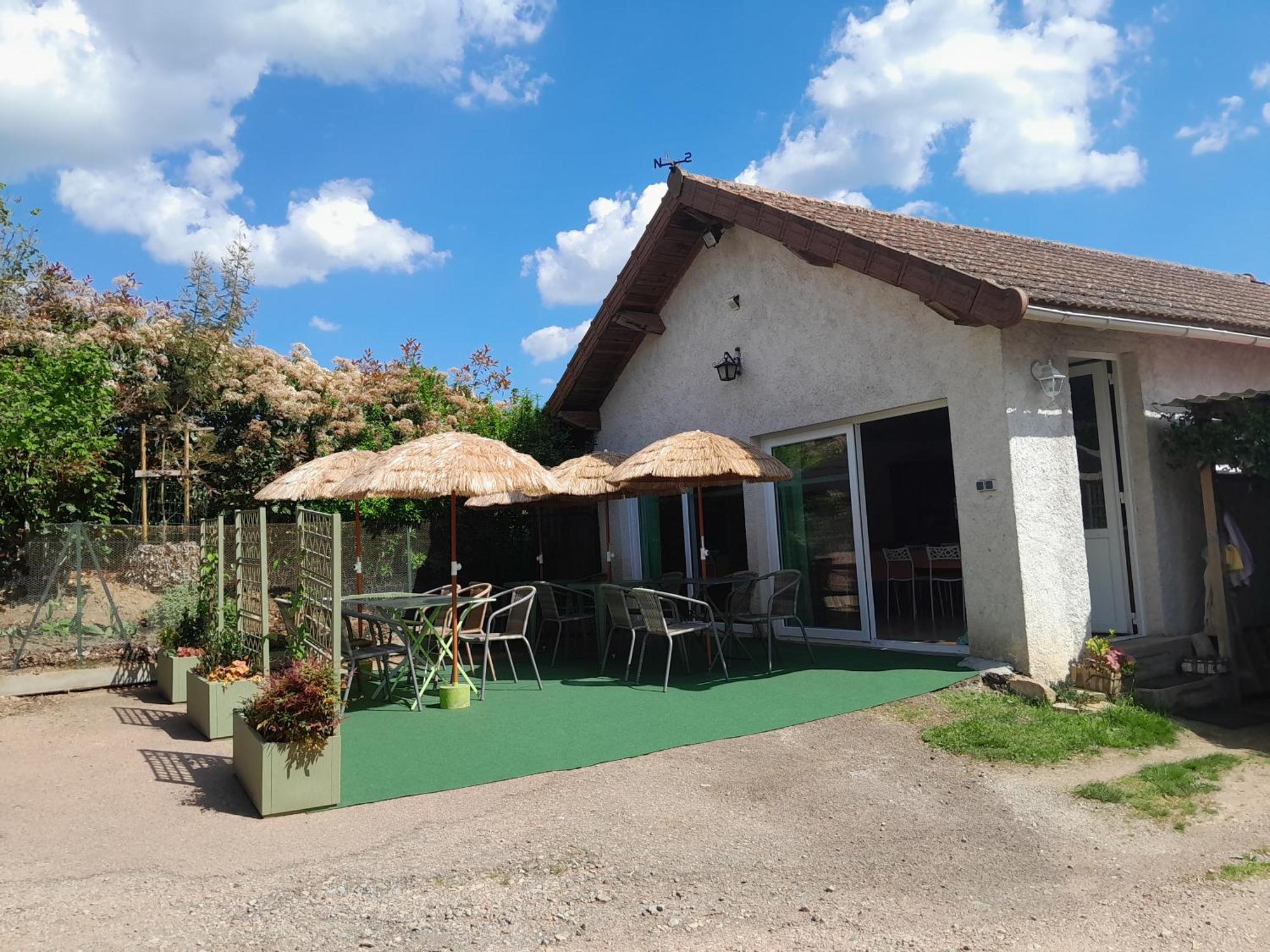 Chambres D Hotes Au P'Tit Bonheur Campagnard Jarnosse Exterior photo
